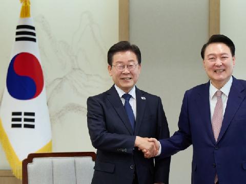 윤석열 대통령-이재명 민주당 대표, 첫 회담